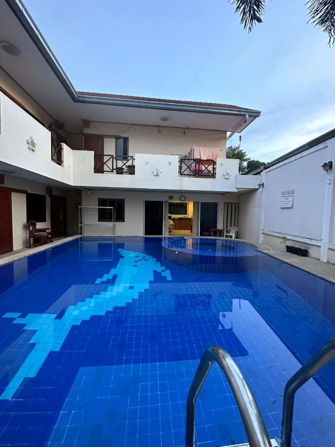 Happy Valley Pattaya Джомтьен Экстерьер фото