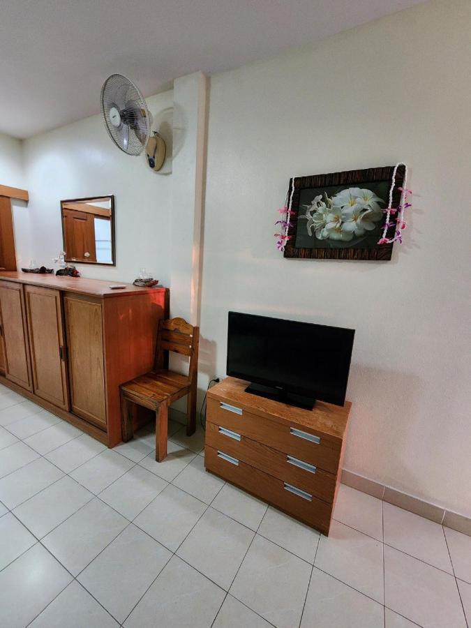 Happy Valley Pattaya Джомтьен Экстерьер фото